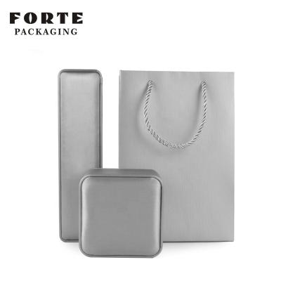 China ECO-friendly FORTE Factory Price Scratch Prevention Jewelry Pouch Custom Paper Bag For Jewelry for sale