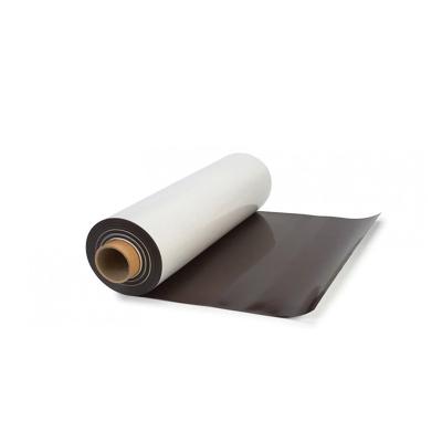 China Custom Size Industrial Rubber Magnet Soft Flexible Adhesive Magnetic Sheets Magnetic Vinyl With Glue Roll for sale