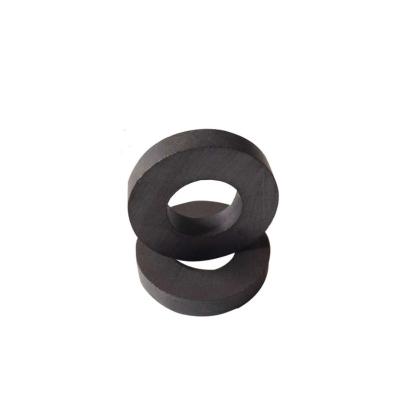 China Industrial Magnet Ceramic Ferrite Magnets Disc For Speakers for sale