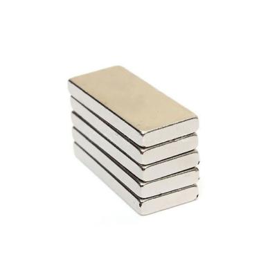 China Hot Sale Fragile Permanent Magnet YXG28 Smco Material Magnet for sale