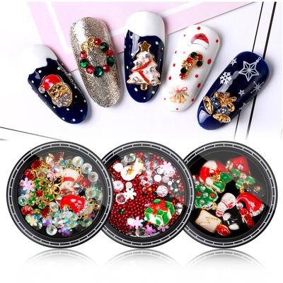 China 3d Nail Art DIY Decoration 2021 Christmas Style Hot Selling Nails Flake Glitter Diamonds Flake Nail Design for sale