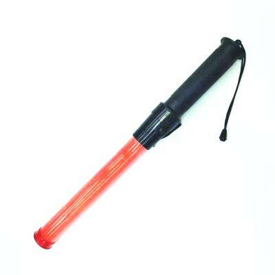 China 2021 New Style Factory Wholesale Water Proof Traffic Stick Traffic Safety LED Control Flashlight Plastic Warning Stick for sale