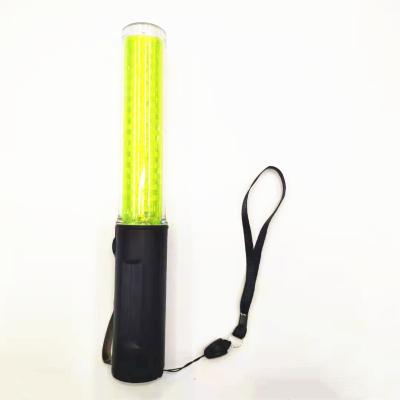 China 2021Road New Model Water Proof Safety Hot Selling Expandable Traffic Warning Led Safety Light Baton LED Rechargeable Baton for sale