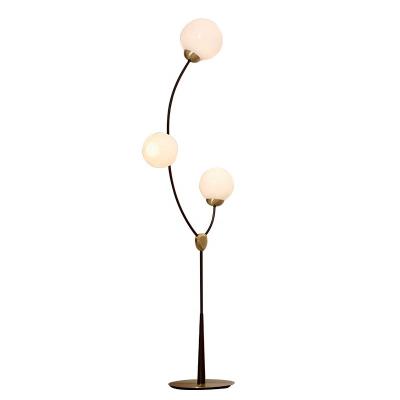 China The Scandinavian Nordic creative brass decorative villa design living room dining room luxury decorative glass floor lamp floor lamp for sale