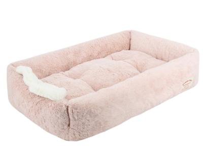 China Lovely square shape cani faux fur dog beds fluffy pets breathable popular pink color cuccia bed girl dog for sale