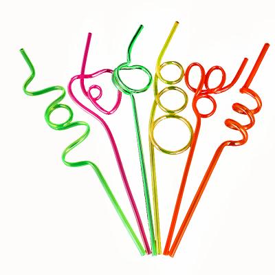 China Sustainable Peculiar Magic Colored Plastic Funny Crazy Custom Word Hard Curly Drinking Straw for sale