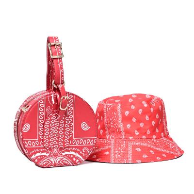 China Cross 2021 Paisley - Body Sunshade Fisherman Hat Double Sided Lady Round Bag Border Fashion Portable Group for sale