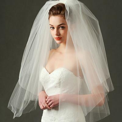 China Cut Edge 2022 new three-layer gauze veil white ivory bride wedding tiara with comb short style for sale