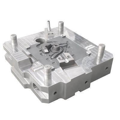 China The high quality automatic precision injection plastic mold zinc alloy die casting mold for sale