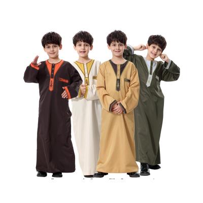 China Polyester Cotton Arab Muslim Teen Boys Clothes Abaya Clothing Boys Robe Kids Thobe Robe for sale