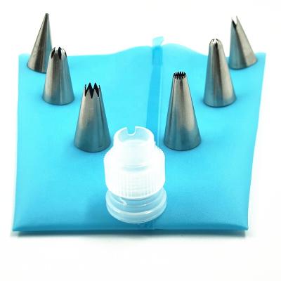 China Sustainable Stainless Steel Cream Nozzle Icing Piping Bag Set Stainless Steel Nozzles Cake Decorating Cream Nozzle Tips Pastry Piping Bag for sale