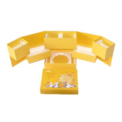 China Atmosphere Manufacturer Well Made Closures Shaped Foldable Packaging Gift Boxes for sale