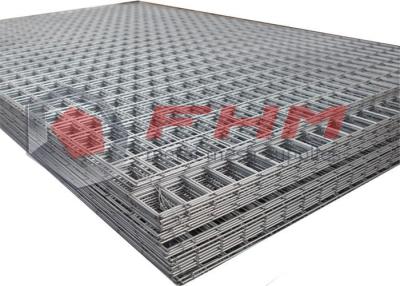 China Professional Suppliers of Welded Wire Fence Panels Heavy Wire Gauge Welded Panels Fence for sale