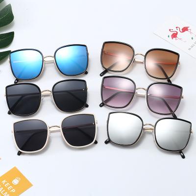 China Fashion Sunglasses Cheap Custom Cheap Price Teenager Fashion Sunglasses for sale