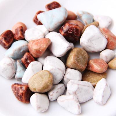 China Natural Wholesale Candy Delicious Stone Shape Milk Stone Candy 68g Candy for sale