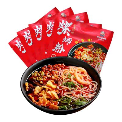 China Liuzhou luosifen dry river snail rice noodles Chinese popular sour and spicy instant noodle hot sale for sale