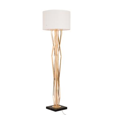 China Living Room Metal Floor Lamp Designer Mannequin Room Bedroom Postmodern Light Luxury Floor Lamp for sale