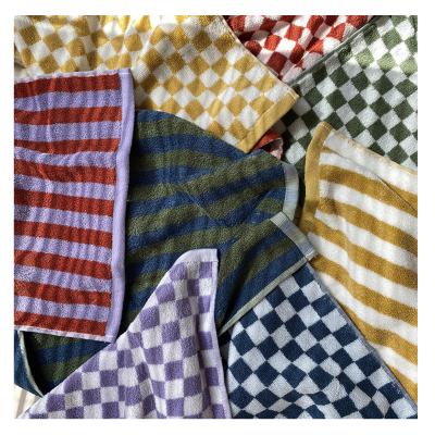 China Retro Ins Style Soft Face Towel Set, Checkerboard And Striped Style Bath Towels 100% Cotton for sale