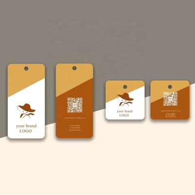 China Custom CLOTHING Paper Card Label Apparel Circular Shape Hang Tag Label For Wedding / Party / Birthday Heart Hang Tag for sale