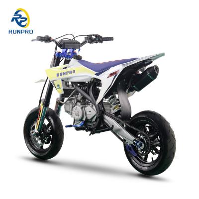 Chine Motard Supermoto 12 pouces roue Supermotard 1200mm Pit Bike Pitbike refroidisseur d'huile pour moto à vendre