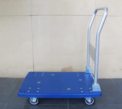 Cina carrello di plastica mobile della piattaforma 300kg con il bordo di plastica blu, blu/grey in vendita