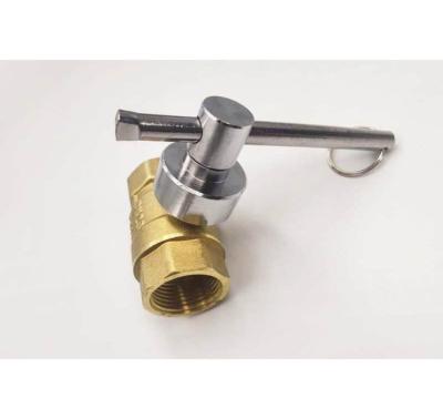 China 3/4 Inch 224g Manual General Normal Pressure Threaded Connection Lockable Brass Ball Valve With Key for sale