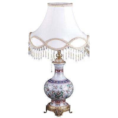 China Simple Europe Style Home Hotel Decor Bronze Add Ceramic Lamp for sale