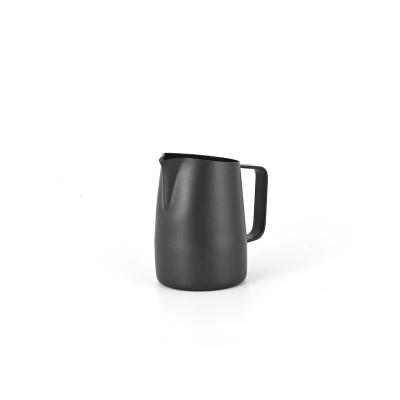 China Traditional Small Pointed Spout Pitcher Ceramic Milk Frother Cup Jug for sale