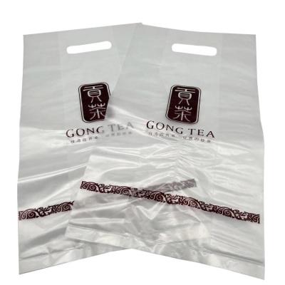 China Recyclable Custom Printed Logo Design Milk Tea Bag Double Cup Beverage Bag Reinforced Milk Tea Handbag For Coffee Packaging for sale