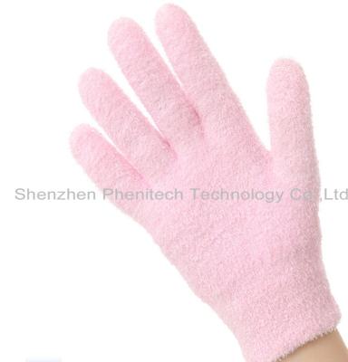 China Pink Feather Yarn Moisturizing Gel Gloves With Natural Essential Oils for sale