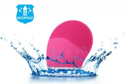 China Sonic Silicone Electric Facial Cleansing Brush FB05 / Face Cleanser Brush for sale