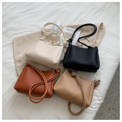 China Designer Luxury Women's Fashion Wholesale Women's Handbags Tote Bags Bucket Famous Brands Leather Trim Women's Shoulder Bags for sale