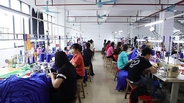 Verified China supplier - Guiping Mule Town Qiyali Garment Factory