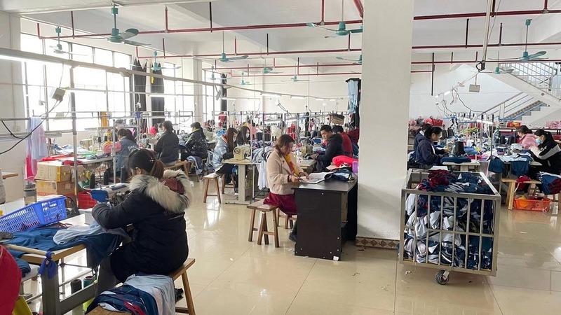 Verified China supplier - Guiping Mule Town Qiyali Garment Factory