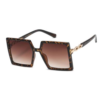 China Ease Square Sunglasses Women Fashion Hot Luxury Rhinestone Big Frame for sale