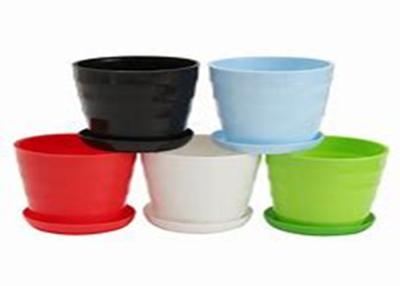 China High Strength PP Coloured Plastic Plant Pots Water Absorption for sale