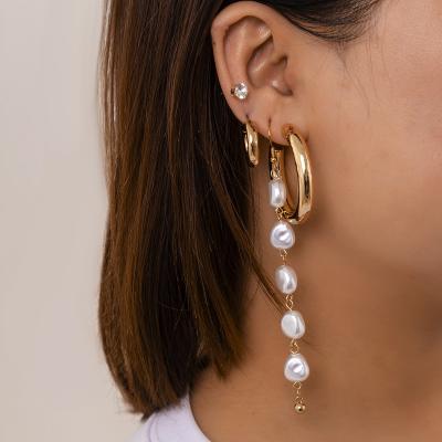 China ER-676 punk new vintage geometric c-shape earrings set pearl tassel beads alloy metal earrings for women girls for sale