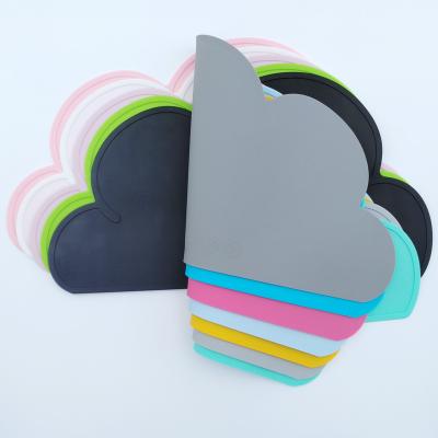 China New baby child cloud silicone place mat insulation INS home mobile student table mat for sale