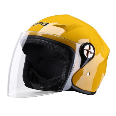 China Four Seasons Electric Car Helmet Lens Motorbike Motocross Motorcycle Half Helmets Helmet for sale