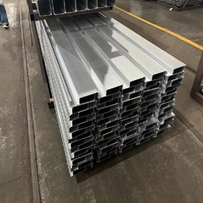 China 6061 6063 Aluminium Extrusion Profiles With Anodizing Surface Treatment for sale