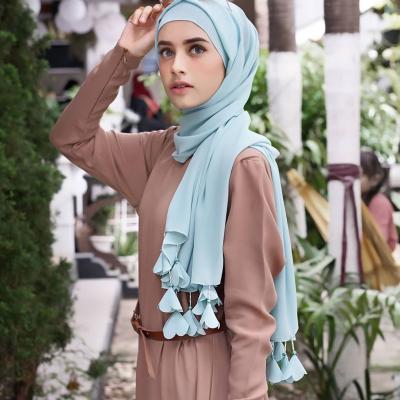 China Soft Tassel Designer Solid Color Bubble Chiffon Hijab Scarf Women Wrap Shawl Muslim Heart Hijabs Long for sale