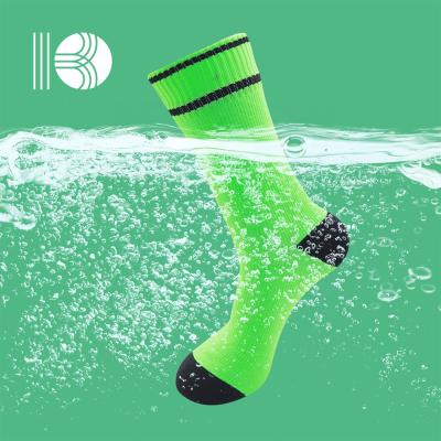 China KANGYI Dropshipping High Quality Viable Water Proof Breathable Socks Increasing Waterproof Socks for sale