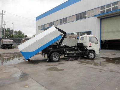 China Factory sale best price CLW brand 4cbm hydraulic lifting mini garbage truck, high quality and best price garbage truck for sale