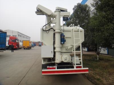 China best price Forland 4tons animal feed truck for sale, factory sale RHD/LHD 4*2 smallest bulk feed delivery truck for sale