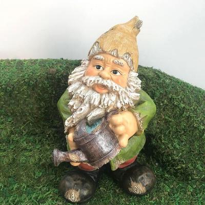 China China 100% handmade resin wood grain gnome with water box for sale