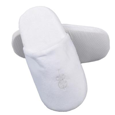 China Disposable Fashion S&J Trend S&J Cotton Non-slip Slippers 100% Indoor Slippers Hotel Slippers Plastic Dots Sole Warm Cut Moccasin for sale