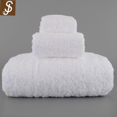 China Compressed S&Jsuper Bath Towel Soft White 100% Cotton For Hotel Bathroom Towels for sale