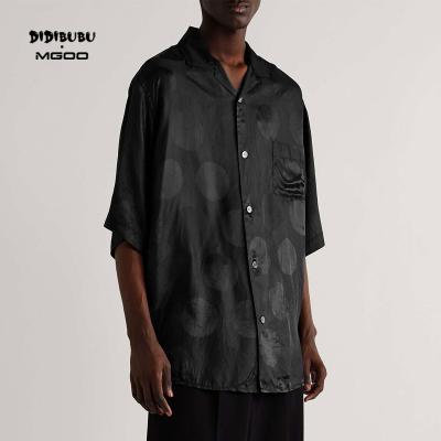 China DIDIBUBU Man Anti-Shrink Fabrics Dropped Shoulders Buttoned Convertible-Collar Satin Oversized Jacquard-Woven Jacquard-Woven Shirt For Man for sale