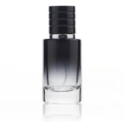 China Cosmetic Custom Gradient 30ml Glass Aroma Bottle Perfume Packaging With Plastic Cap for sale