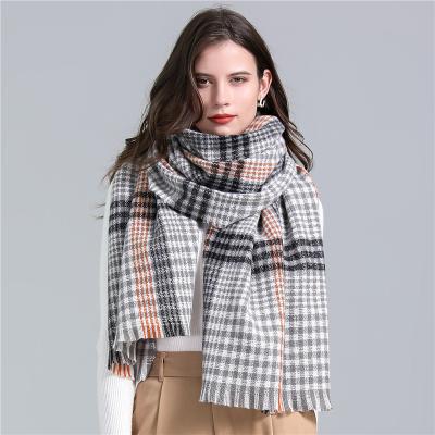 China Lady Checked Blanket Soft Decorative Women Wool Scarves Shawls For Girl Cashmere Pashmina Scarf Stripe Pattern for sale